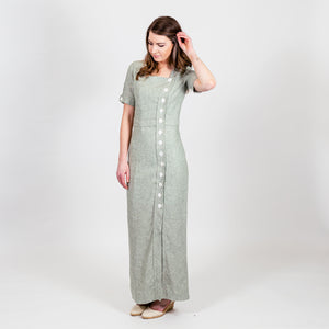 The Ava Dress is slimming thanks to the side button down design and fitted bodice